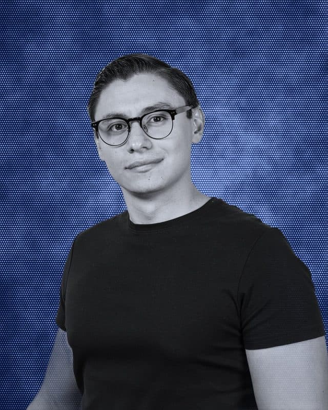 Luis Jorge Sánchez, Kredfeed